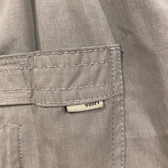 Vuori Kore Shorts Men's Size XL Light Gray Lined - Picture 3 of 4
